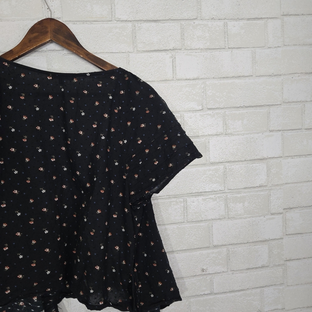 Madewell floral wrap around tie top - Picture 12 of 14